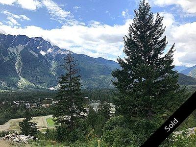 LIVE HIGH ABOVE IN PEMBERTONâS EXCLUSIVE NEW RIDGE COMMUNITY View Building Lot for sale: The Ridge Studio  (Listed 2019-08-03)